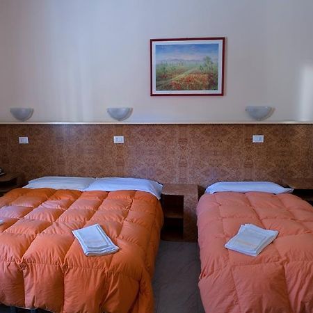 Hotel Fiumara Генуя Экстерьер фото